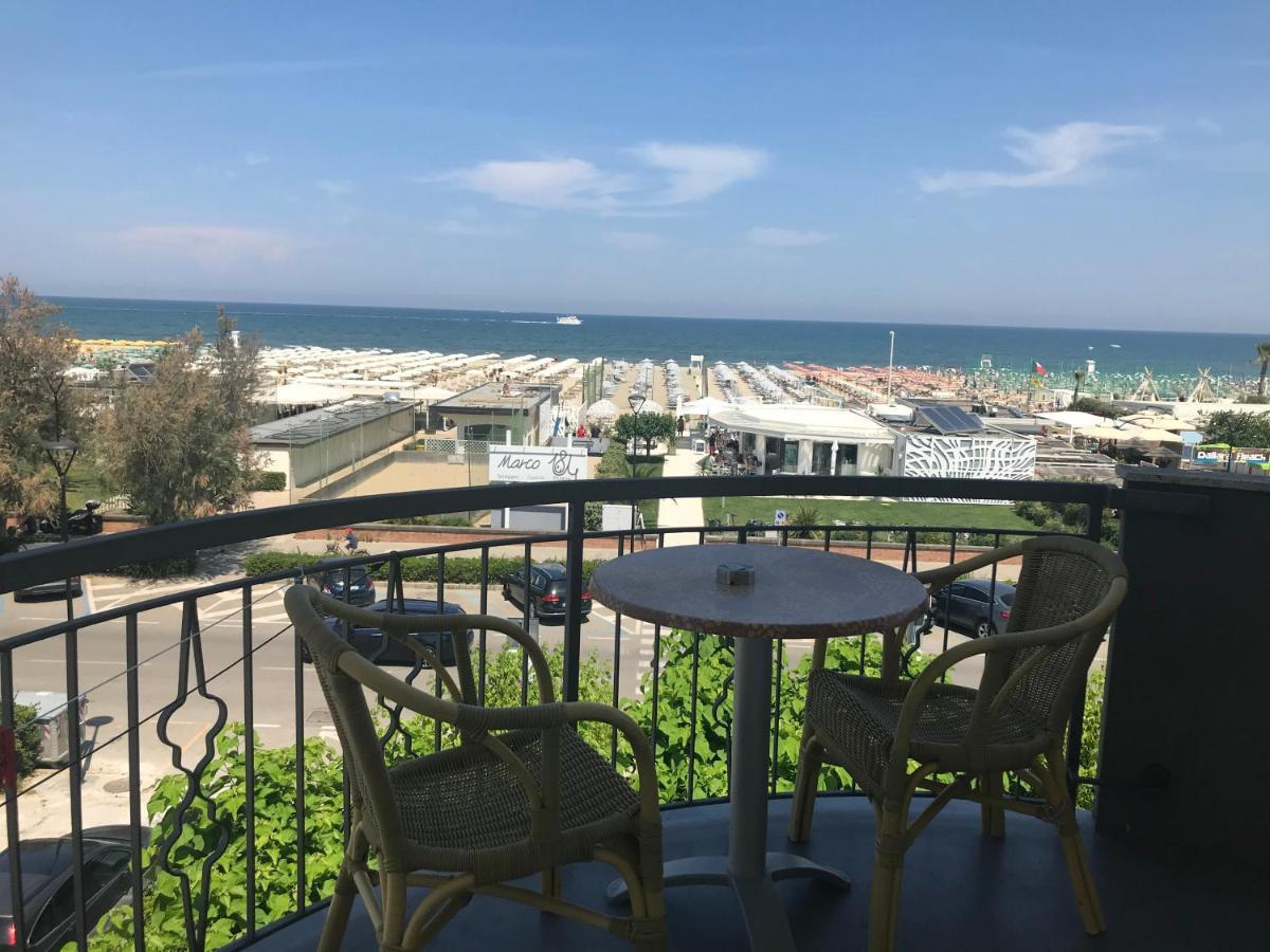 Hotel Moderno - Bed & Breakfast Червия Екстериор снимка