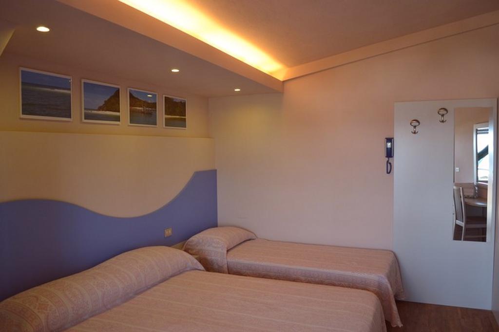 Hotel Moderno - Bed & Breakfast Червия Стая снимка